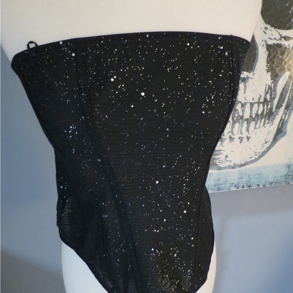 Auden Bustier Top - Picture 2 of 7